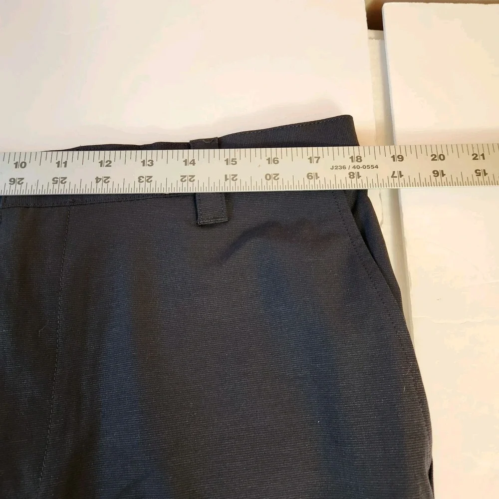 NWT Banana Republic Mens Black Comfort Flat Front Shorts Sz‎ 36 Chino Shorts NEW